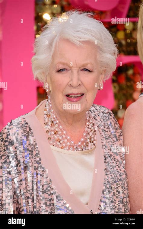 June whitfield absolutely fabulous hi-res stock photography and images - Alamy