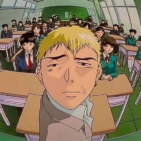 an anime character with blonde hair in front of a classroom full of ...