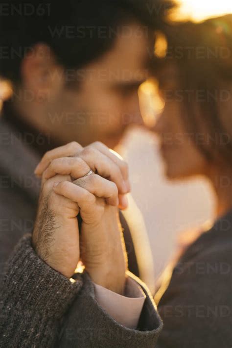 Hd Images Of Couples Holding Hands - Infoupdate.org