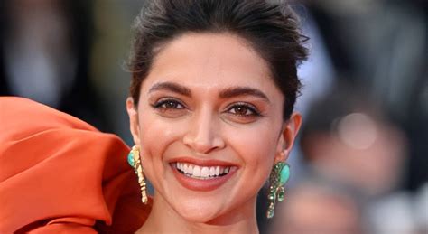 Football: Bollywood actor Deepika Padukone to unveil FIFA world cup ...