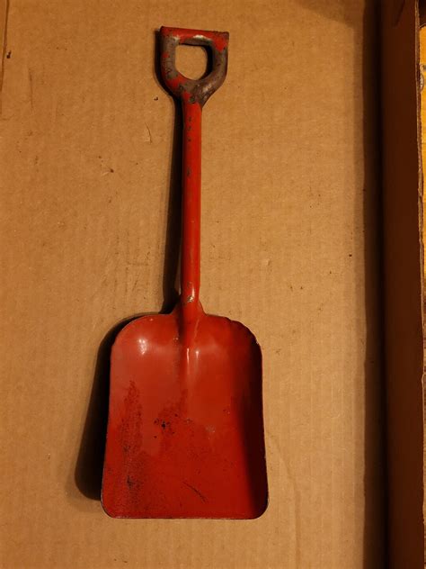 Vintage 1960's Child's Metal Sand Shovel - Etsy