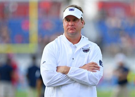 Lane Kiffin Offers Scholarship To Son Of Rival Team's Assistant Coach - The Spun