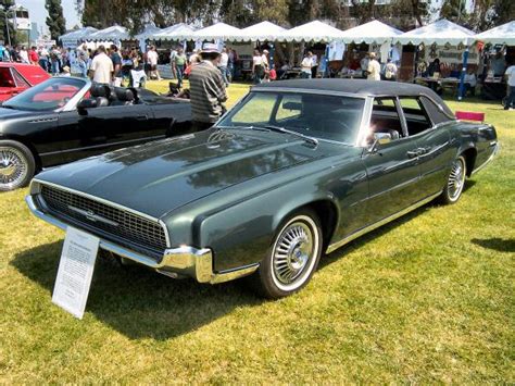 1969 Ford Thunderbird - Information and photos - MOMENTcar