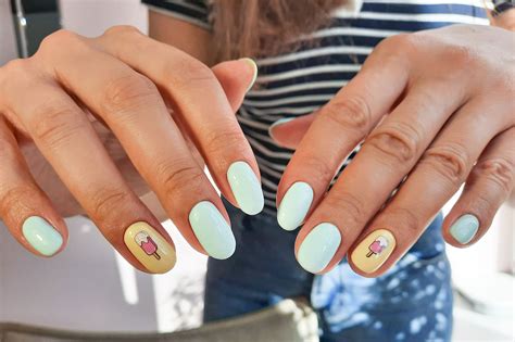 8 Pastel Nail Looks to Wear All Summer Long - Sunday Edit