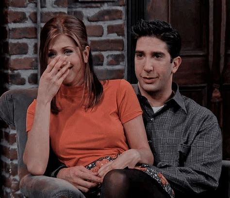 rachel green & ross geller | Friends ross and rachel, Ross friends, Friends best moments