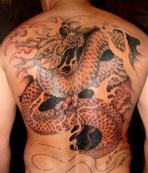 DOCTORLINO: [29+] Dragon Chinois Tatouage Dragon Dos Femme