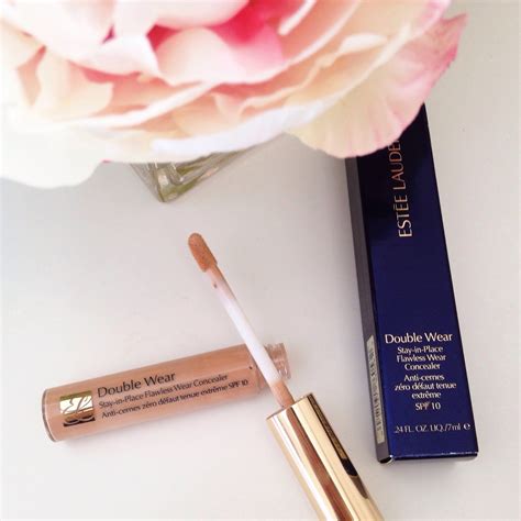 BeautySwot: Estee Lauder Double Wear Concealer Review