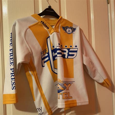 fife flyers hockey jersey, size 10 junior - Depop