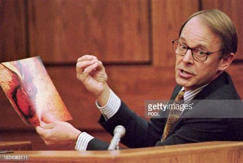 71 Lorena Bobbitt Trial Stock Photos, High-Res Pictures, and Images - Getty Images