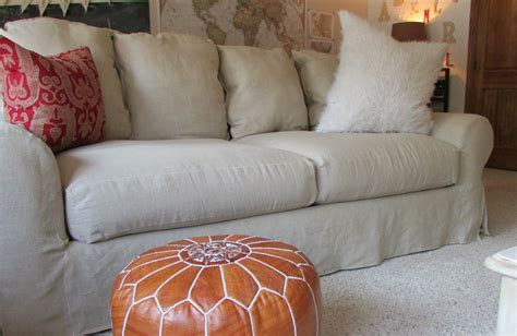 Linen Slipcovered Couch-Tutorial | Slip covers couch, Slipcovers ...