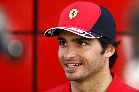 Ferrari extends Sainz's F1 deal to the end of 2024