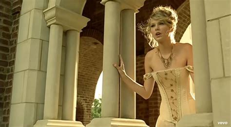 A2 Media: Intertextuality Analysis: Taylor Swift - Love Story