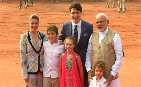 PM Modi greets Trudeau with hug at ceremonial reception