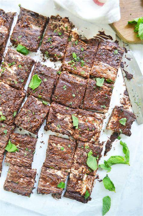 Fresh Mint Chocolate Bars | Recipe | Mint desserts, Mint recipes dessert, Mint chocolate