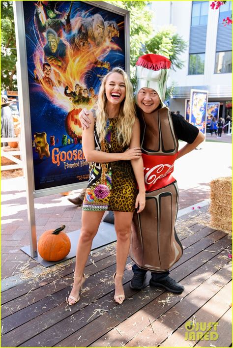 Wendi McLendon-Covey & Ken Jeong Celebrate 'Goosebumps 2: Haunted Halloween' Premiere!: Photo ...