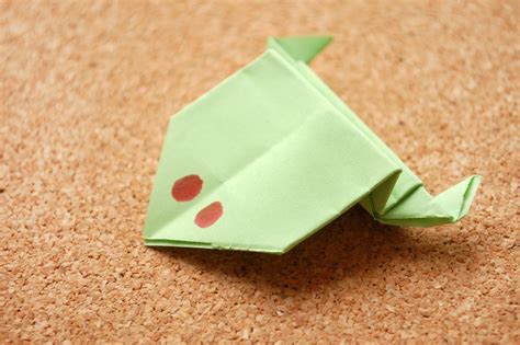 Origami Frogs: Symbolism, Interpretation, and Cultural Significance – easy origami tutorial