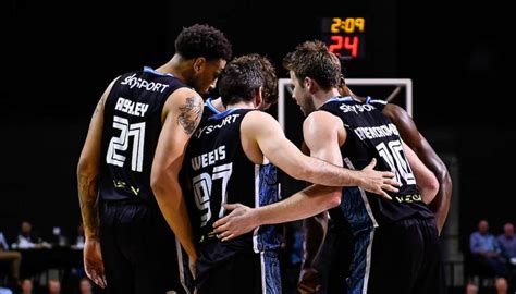 ANBL: NZ Breakers' season opener delayed by COVID-19 outbreak in ...