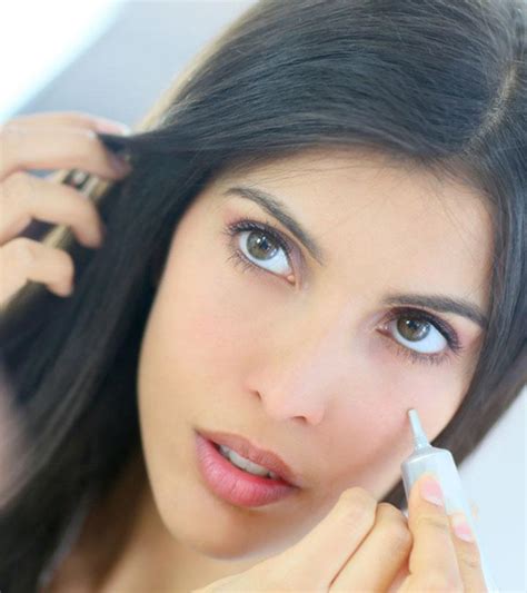 10 Best Concealers (Reviews) For Acne Scars and Blemishes In 2021