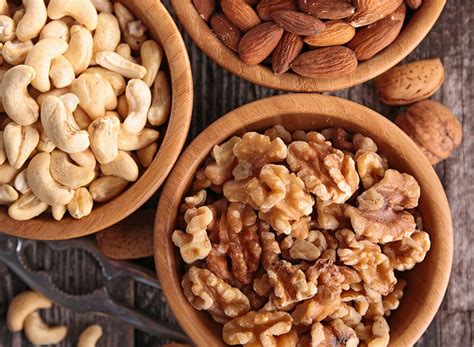 6 Best Nuts to Eat For Weight Loss — Eat This Not That