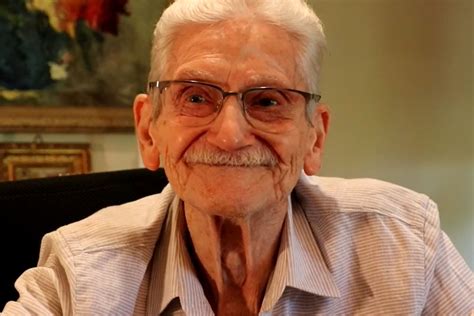 Washington Veteran Celebrates 104th Birthday Crediting BFFs, Jim Bean ...