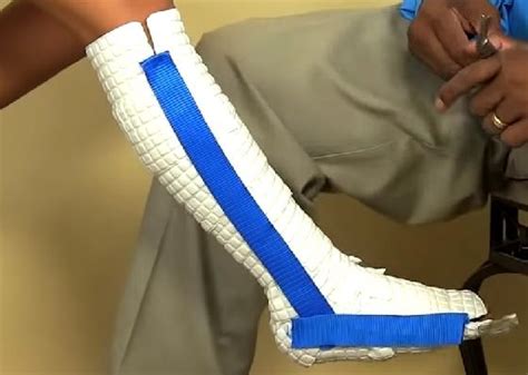 Waterproof Cast - Direct To Patients in 2020 | Waterproof casts, It cast, Waterproof