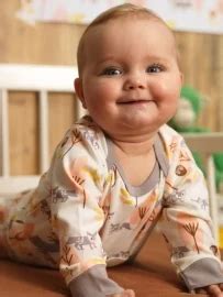 FRESK babypyjama Vos roze | deKleineVogelaar | Baby, Baby pajamas, Kids' fashion