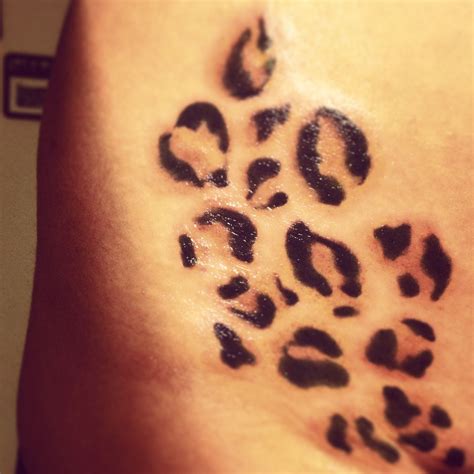 Cheetah Paw Tattoo Designs