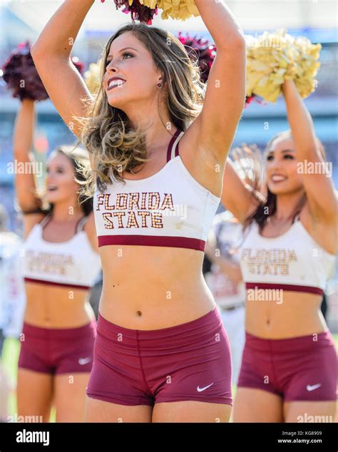 Seminoles football cheerleaders hi-res stock photography and images - Alamy