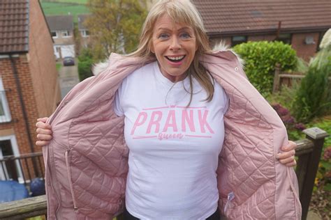 Morgz Merch — Prank Queen T-Shirt White & Pink | Queen tshirt, Fashion, Shirts white