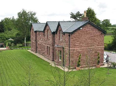 Disused Stations: Tattenhall Station