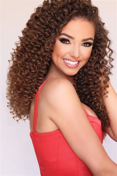 Miss Tennessee 2024 Candidates - Casie Cynthia