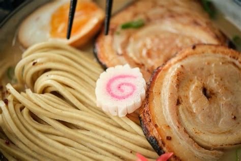 What Does Narutomaki Taste Like? The Ultimate Guide To Narutomaki ...