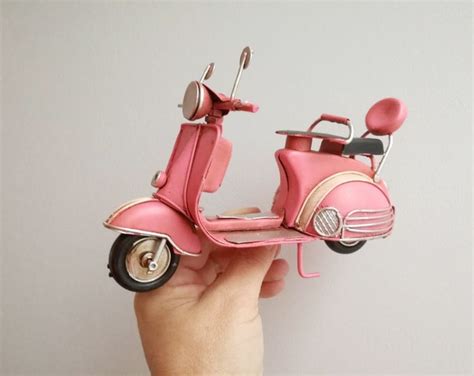 Pink Scooter Miniature, Vintage, Collectible, Pink Retro Scooter, Tin ...