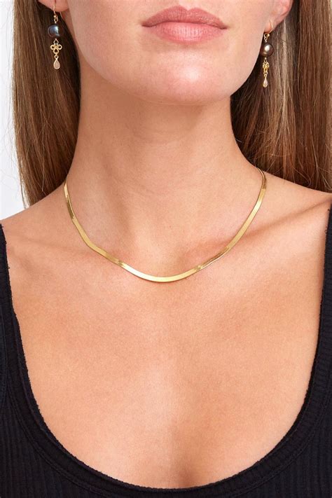 Gold Herringbone Chain Necklace – Chan Luu