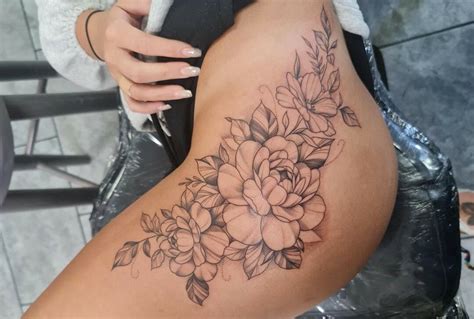 40+ Thigh Tattoos for Women: Sexy Designs and Trending Ideas - ️ Онлайн ...