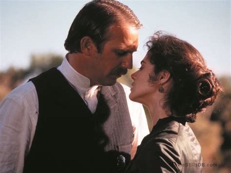 Wyatt Earp - Publicity still of Kevin Costner & Joanna Going