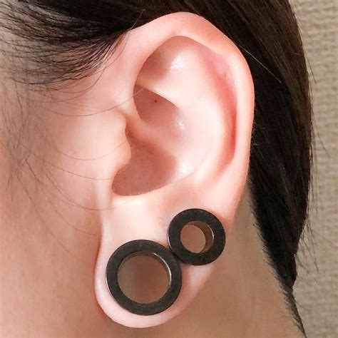 double gauged ear | Earings piercings, Types of ear piercings, Ear ...