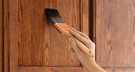 How to Apply Clear Protective Wood Finish | Minwax®