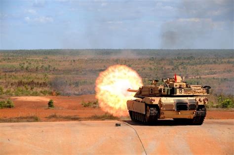 Pictures: Meet the M1 Abrams Main Battle Tank (Best Tank Ever?) - 19FortyFive