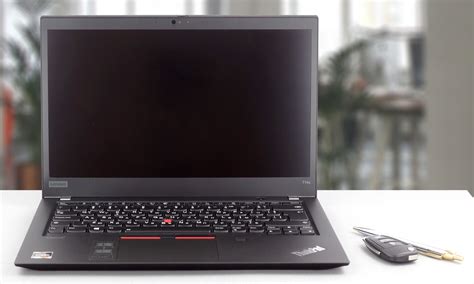 Lenovo ThinkPad T14s review – high-performance processors and a Privacy Guard that blocks ...