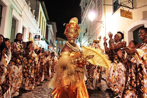 Olodum - One of the most important Afro-Brazilian group in Salvador Bahia - Allez Samba Rio EN