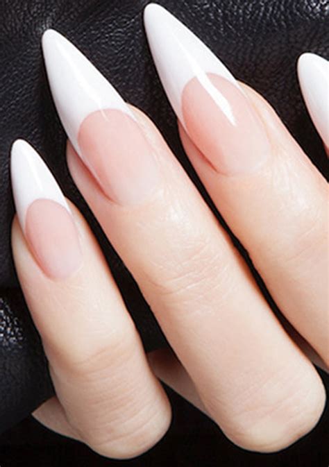 Whats the Difference Between Gel and Acrylic Nails? - Blog - EchoVib