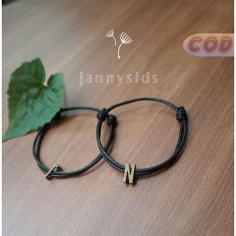 Jual Gelang tali hitam couple inisial nama tali korea pasangan pria wanita bisa untuk ...