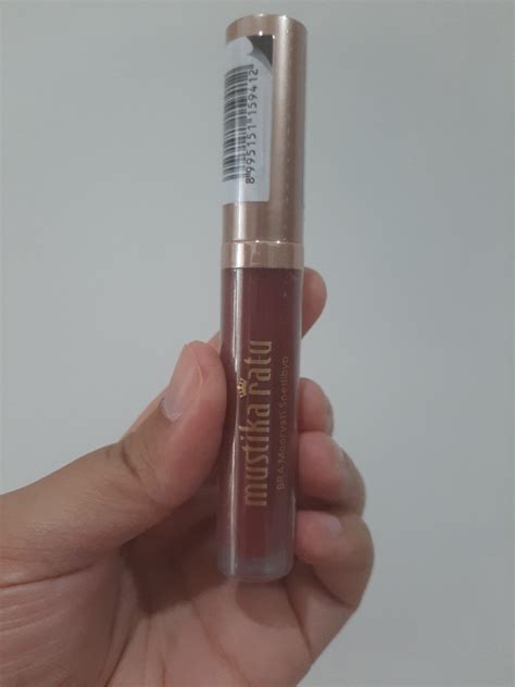 Mustika Ratu Luxury Metallic Matte Lip Cream 03 Dusty Rose on Carousell