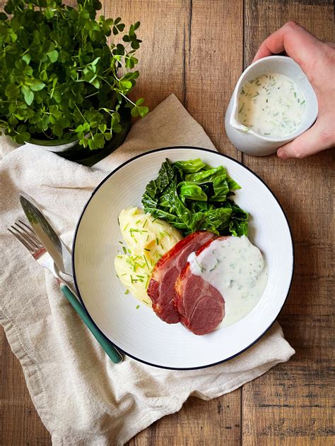 Smoked Collar of Bacon, Cabbage and Mash w/ Chive Sauce | GastroGays