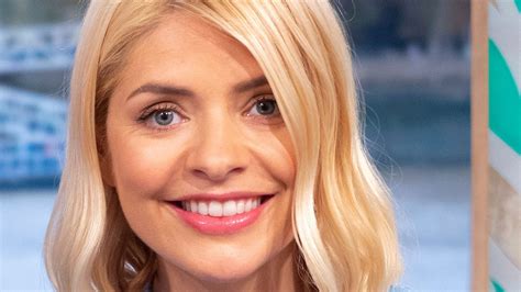 Holly Willoughby's leopard print dress is a classic every woman would LOVE | HELLO!