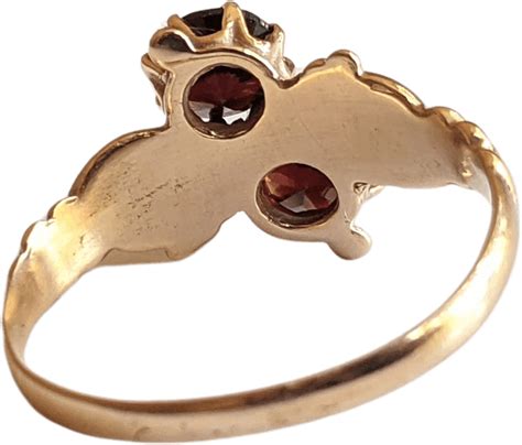 Vintage Victorian 14k Gold Garnet Ring | Shop THRILLING