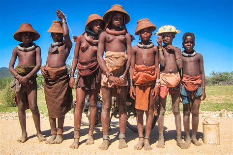 Il Viaggiatore Magazine - Tribù Himba, Angola - Il Viaggiatore-Magazine