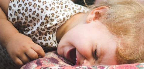 7 tried and tested techniques for dealing with tantrums | Family Corner