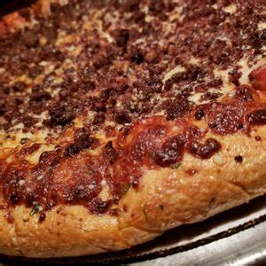 HOUNDDOG’S THREE DEGREE PIZZA - 279 Photos & 593 Reviews - 2657 N High ...